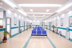 醫院候診大廳